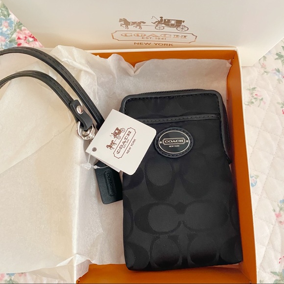 Coach Handbags - Coach Phone Pouch